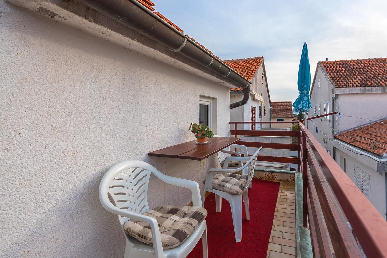 Apartments Boris Vodice Exterior photo
